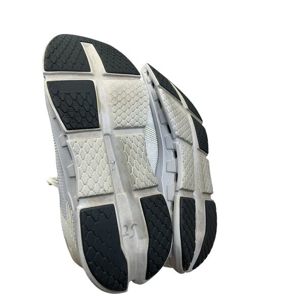 On Cloud Cloudgo Shoes Womens Size 9 White Gray Cushioned Running Sneakers - Picture 4 of 11